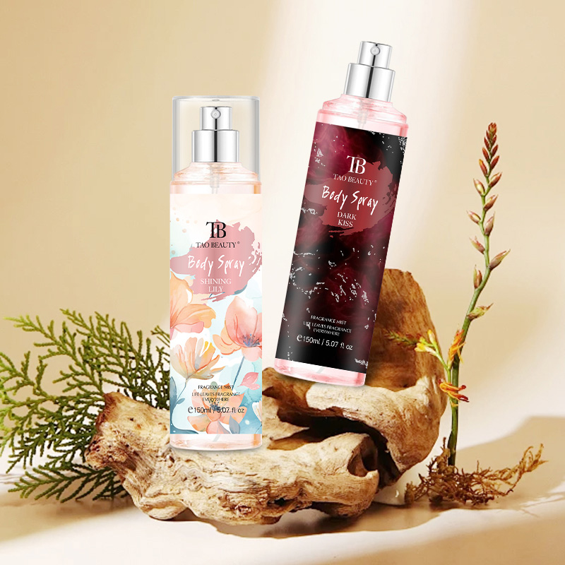 향수 스프레이는 오래 지속되는 은은한 꽃향과 과일향이  - Rose Water Spray 리뷰 및 가격